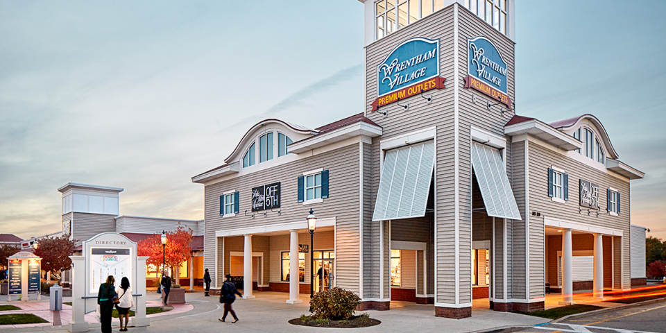 Saks OFF 5TH at Wrentham Village Premium Outlets® - A Shopping Center in  Wrentham, MA - A Simon Property